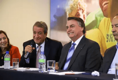 bolsonaro e valdemar costa neto presidente do pl