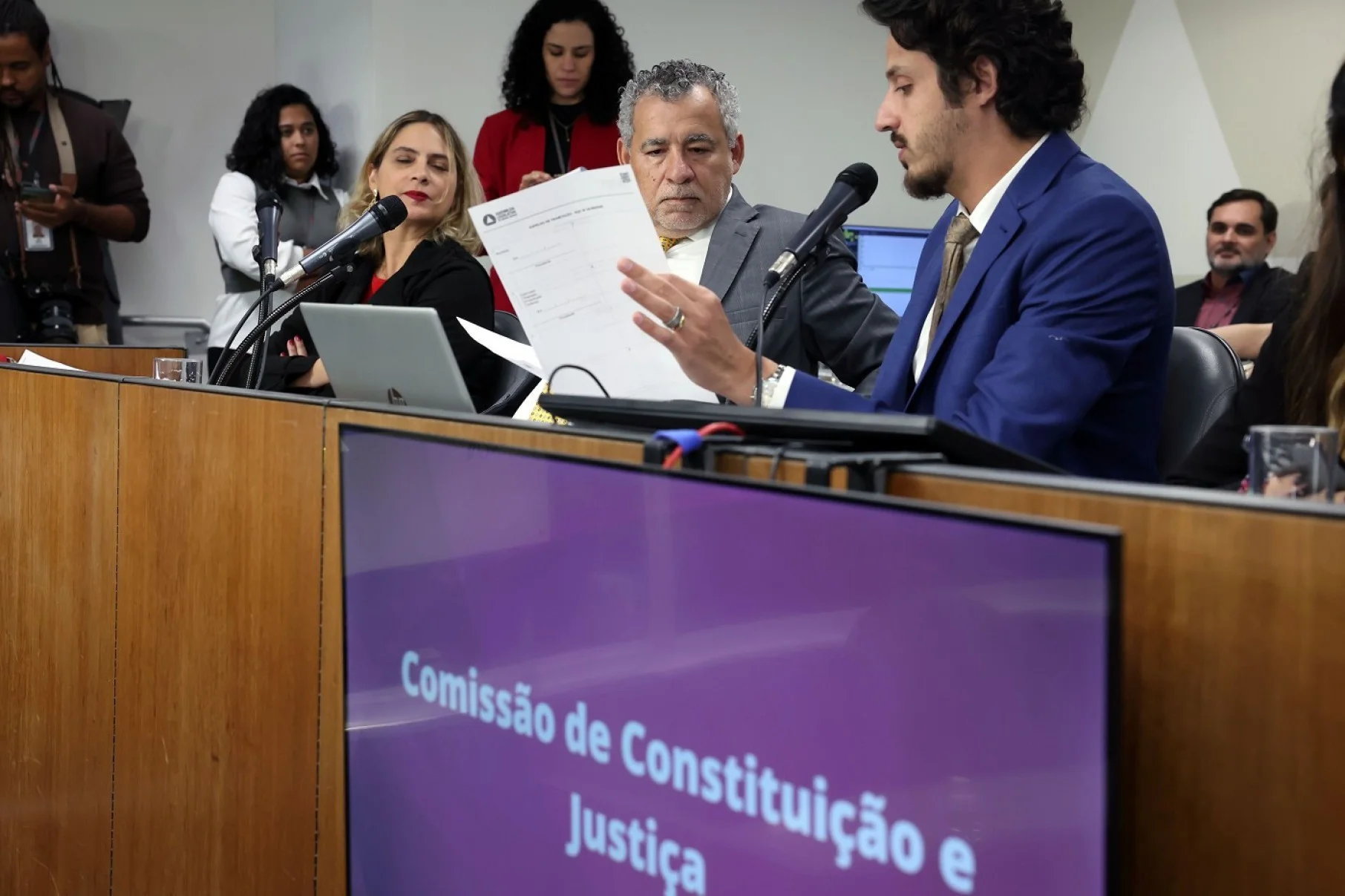 CCJ da ALMG aprova projeto que autoriza privatização da Copasa