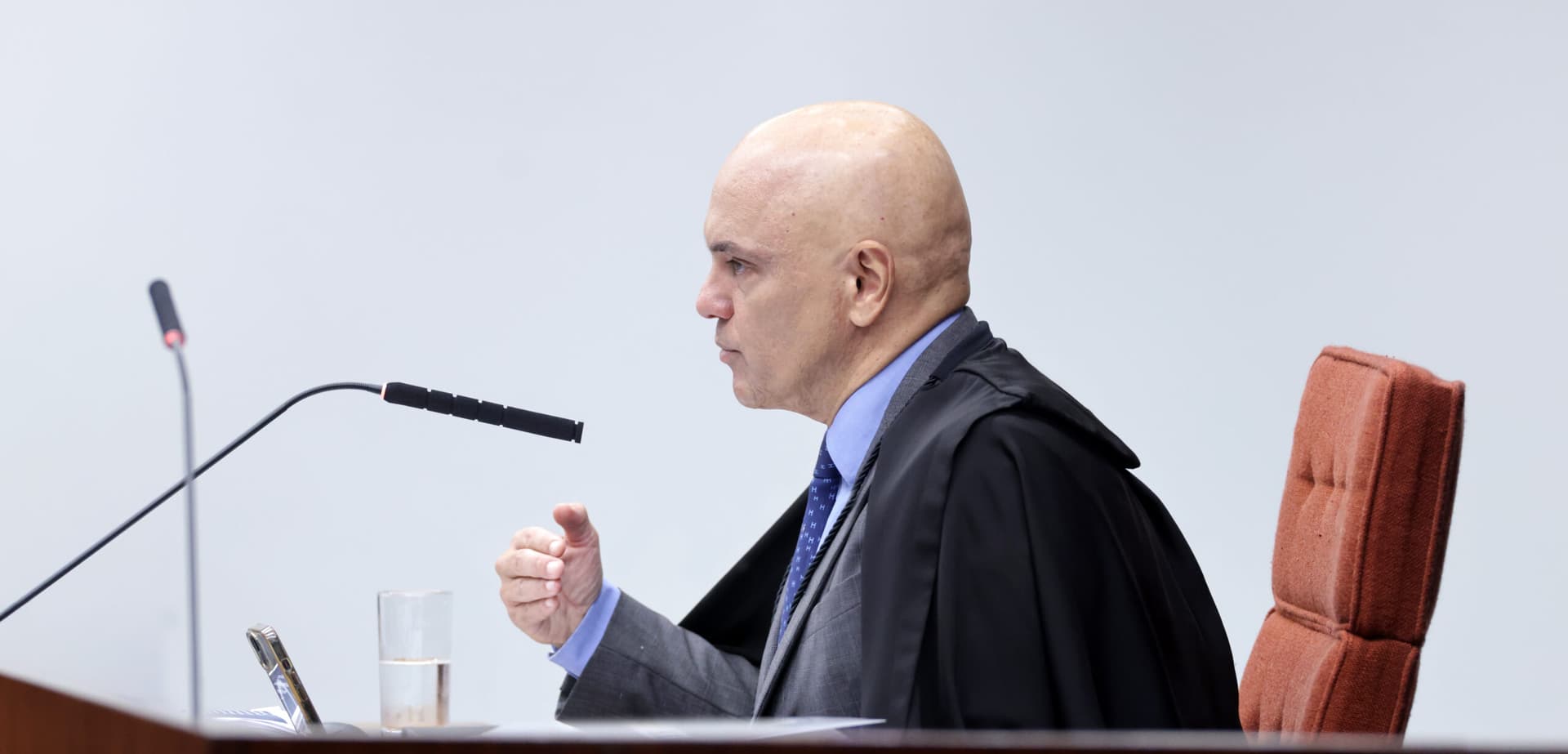 Moraes vota para condenar nove militares e absolver um general do núcleo 3