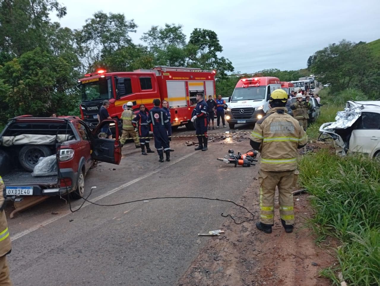 Acidente deixa três mortos na BR-365 no Norte de Minas