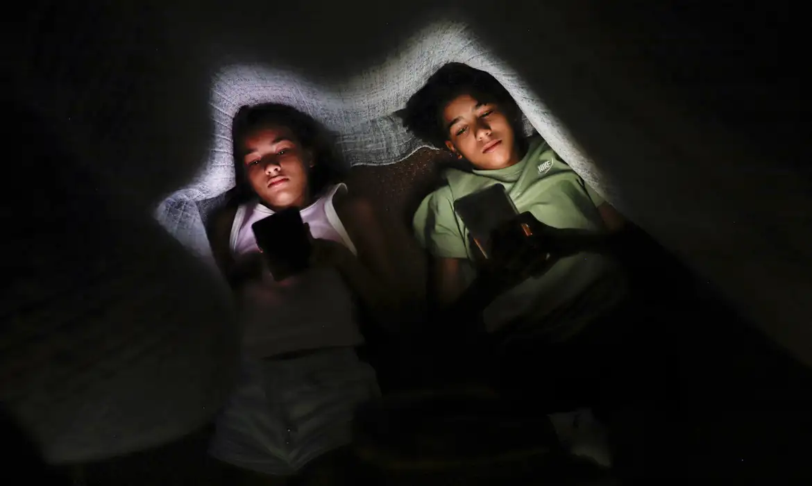 Mercosul defende medidas para proteção de crianças no ambiente digital