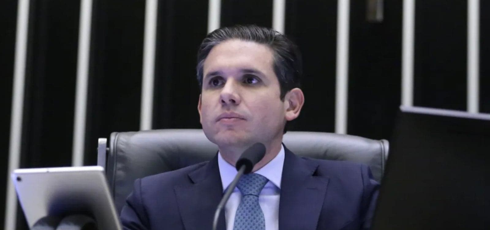 Motta busca diálogo entre Câmara e STF após tensão