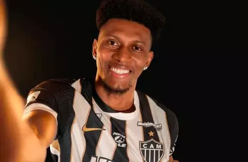 Atlético anuncia contratação do atacante Mateo Cassierra