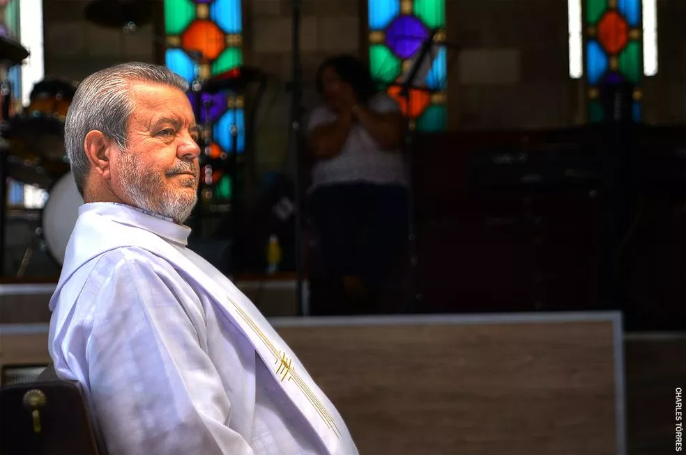 Ex-padre é condenado a 24 anos por estupro de vulnerável em Minas Gerais