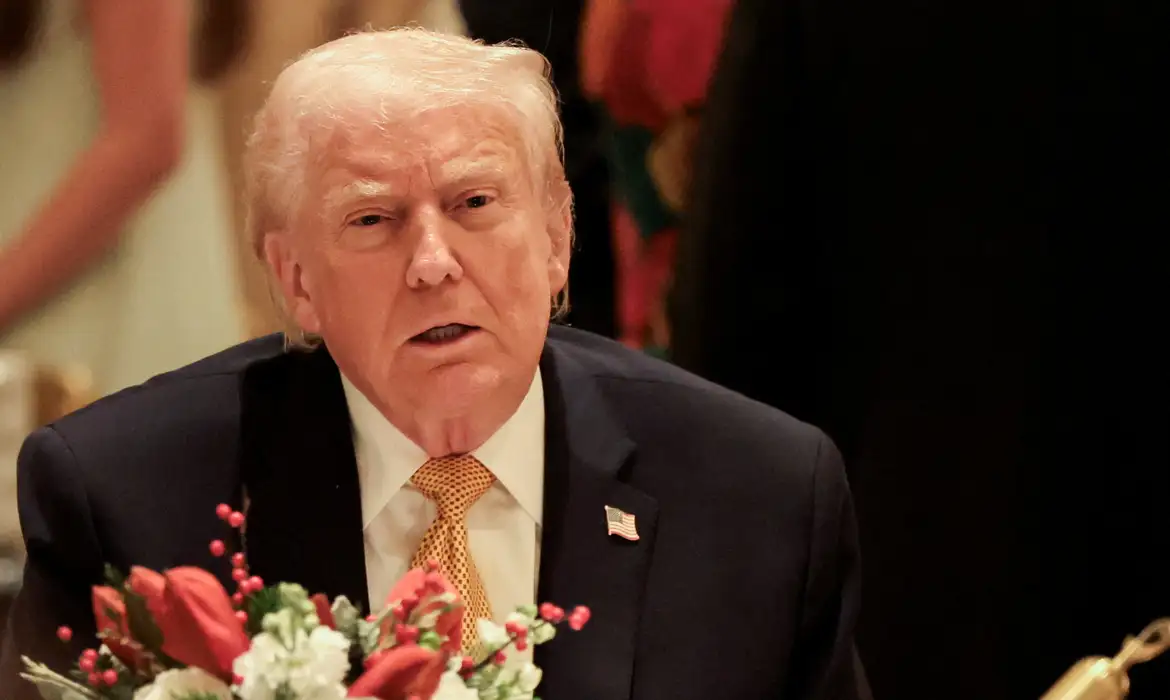 Trump confronta prefeito de Minneapolis sobre imigração