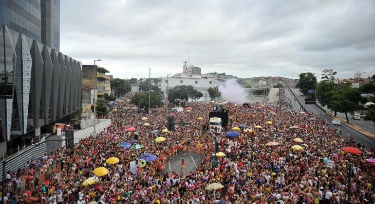 Carnaval de BH bate novo recorde e reúne 6,5 milhões de foliões em 2026