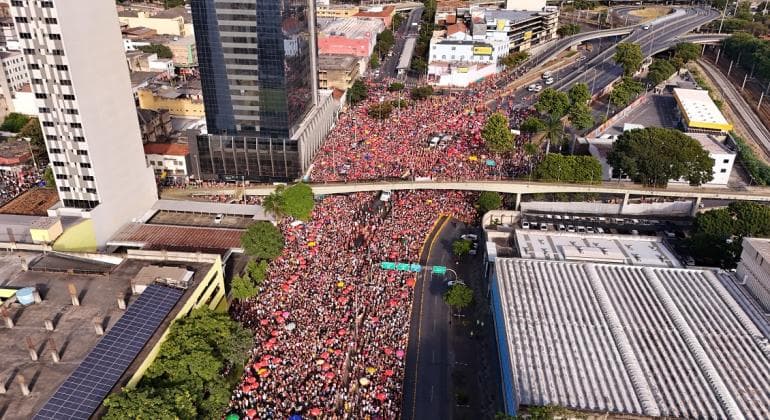 Carnaval deve movimentar R$ 14,48 bilhões e registrar crescimento de 3,8% no país