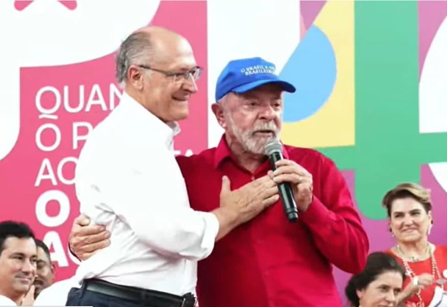 presidente Luiz Inácio Lula da Silva fez elogios públicos ao vice-presidente Geraldo Alckmin