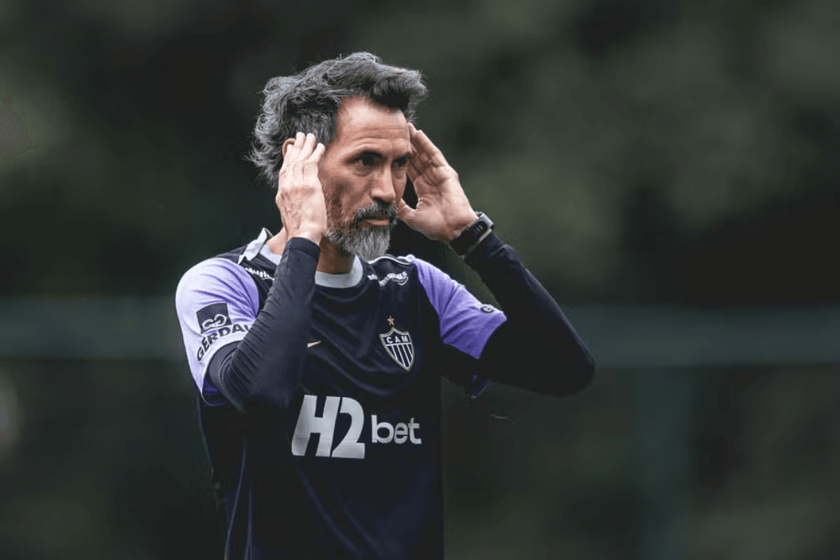 Eduardo Domínguez, técnico do Atlético-MG - Foto: Pedro Souza