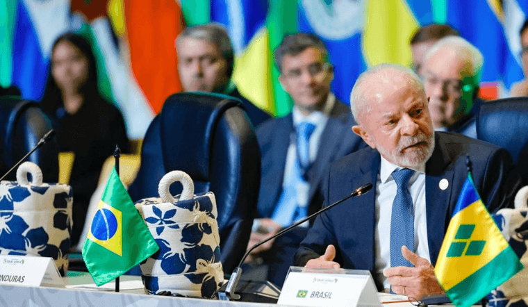 Lula critica uso da força por nações ricas para invadir outros países
