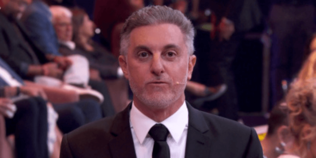 Luciano Huck apresenta Melhores do Ano na Globo