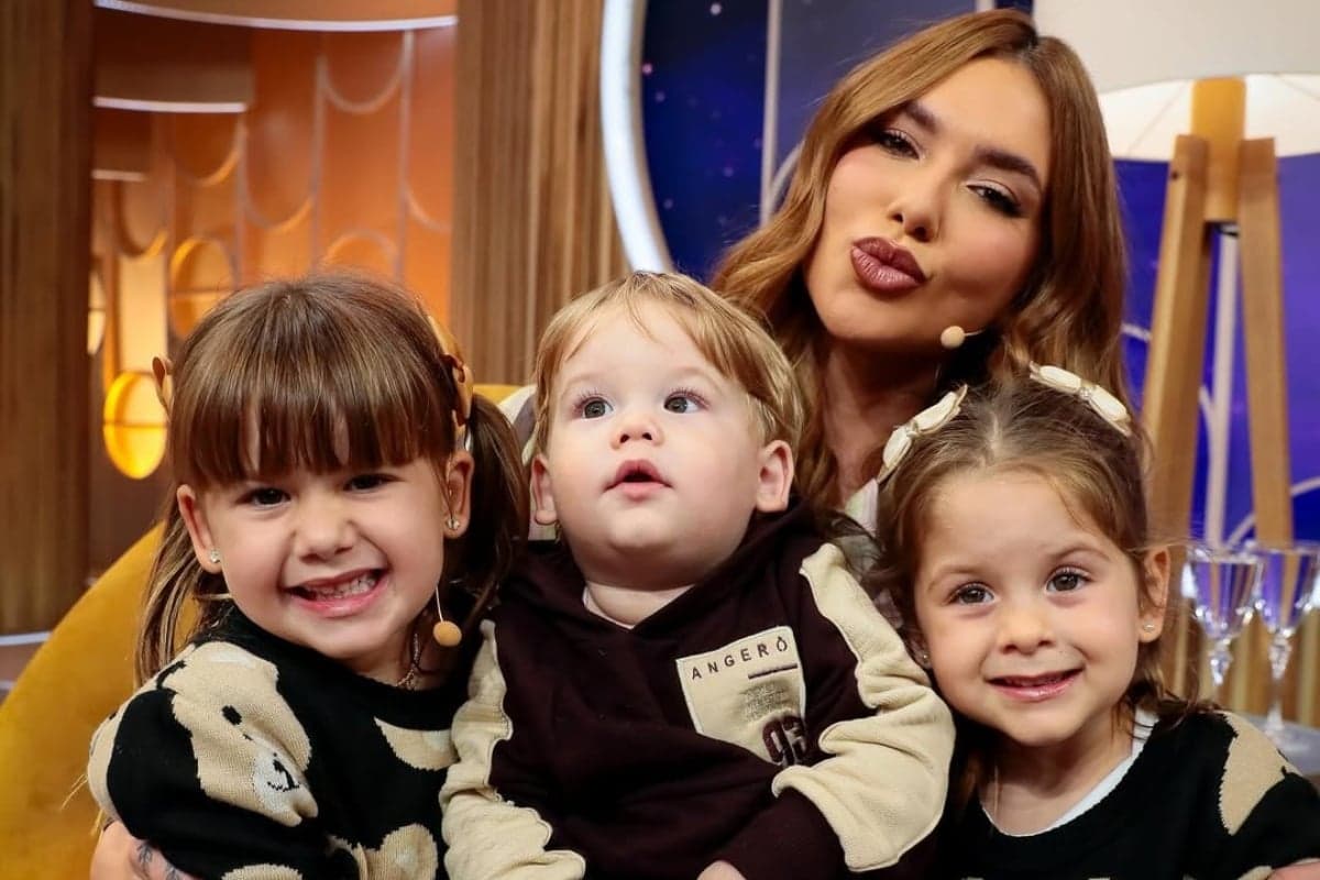 Virginia celebra Páscoa antecipada com filhos