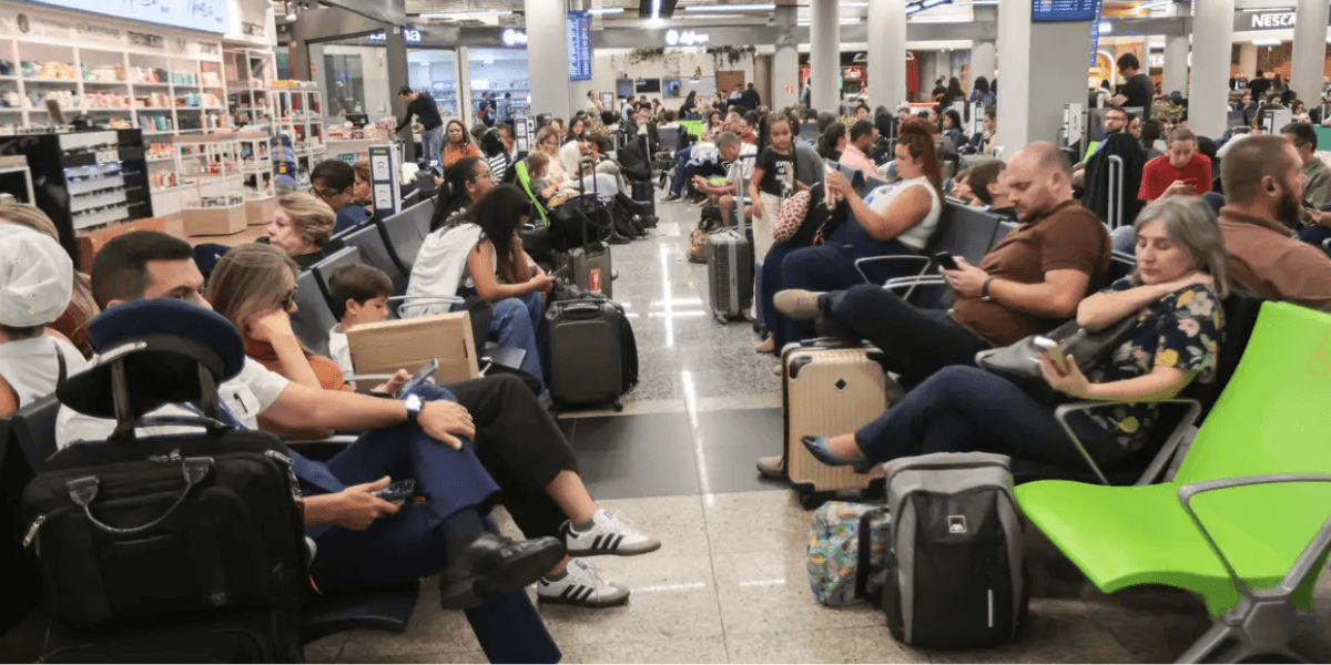 Passageiros no Aeroporto de Congonhas, em São Paulo - Foto: Paulo Pinto/Agência Brasil