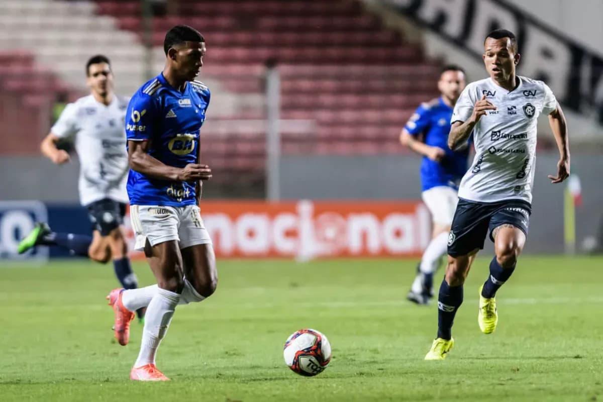 Partida entre Cruzeiro e Remo