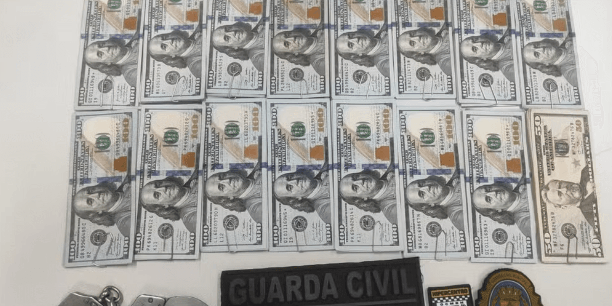 Dinheiro foi apreendido com o suspeito, que tentou fugir. Caso ocorreu no Centro de BH. — Foto: Divulgação/ Guarda Municipal de BH