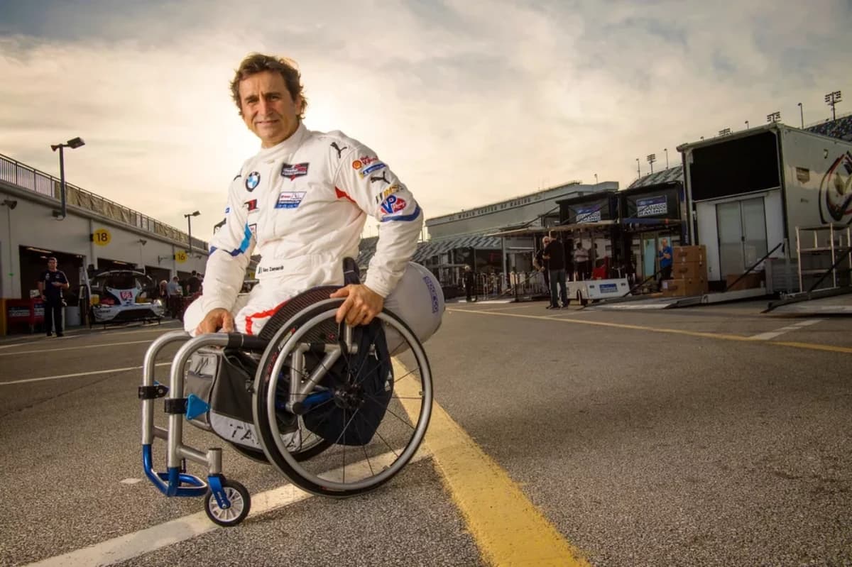 Alex Zanardi, Equipe BMW RLL - Foto: Michelin