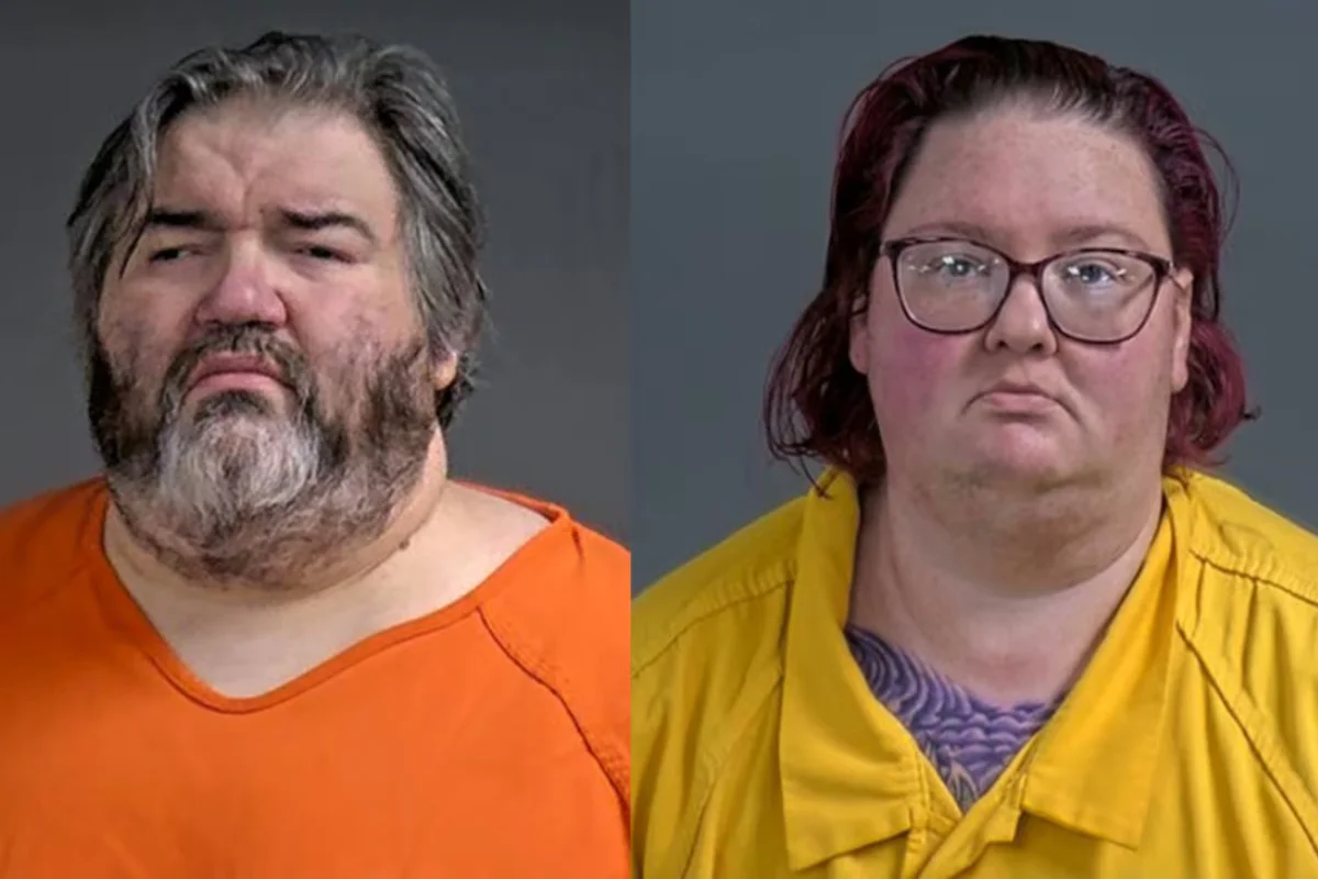 Casal de Michigan (EUA), acusado de matar o filho de sete anos - Foto: Gabinete do Xerife do condado de Genesee