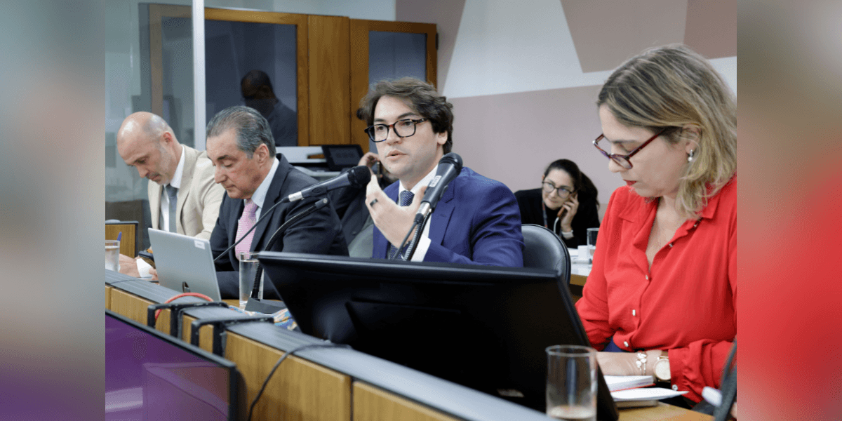 Comissão de Educação, Ciência e Tecnologia da ALMG debate sobre CGE que aponta irregularidades na Secretaria de Educação - Foto: Guilherme Bergamini
