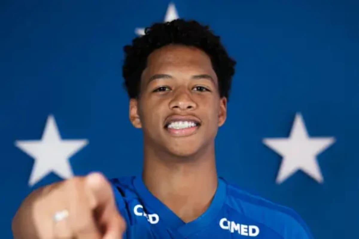 Zé Lucas é da Raposa: o volante reforça o Cruzeiro • Gustavo Martins/Cruzeiro