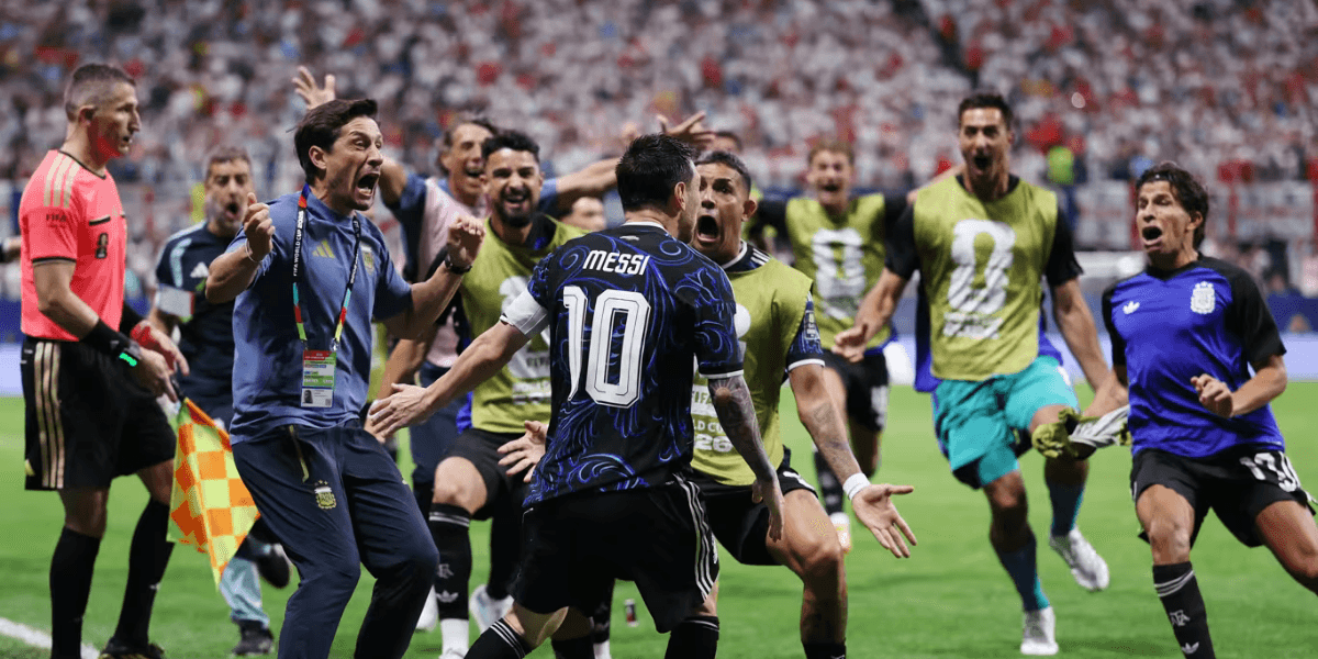Argentina vira contra a Inglaterra e vai à sua terceira final em quatro Copas do Mundo - Foto: Fifa / Reprodução