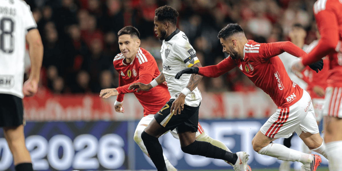 Fred faz estreia pelo Atlético contra o Internacional - Foto: Pedro Souza