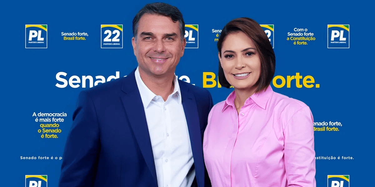 A ex-primeira-dama Michelle Bolsonaro e o senador e candidato à Presidência, Flávio Bolsonaro (PL-RJ) - Foto / Crédito: Vittor Sales