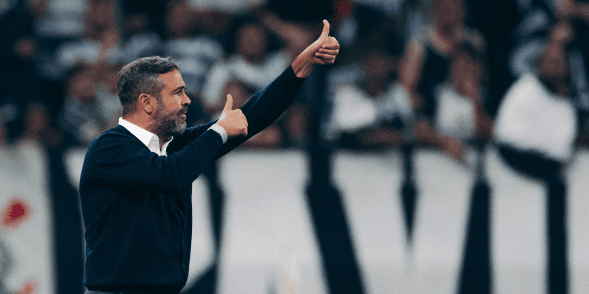Artur Jorge, técnico do Cruzeiro - Foto: Marco Galvão/Cruzeiro