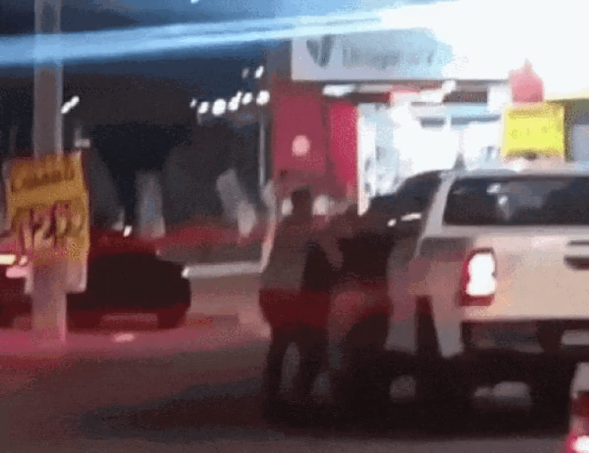 Confusão policial Jardim Laguna, em Contagem — Foto: Redes sociais