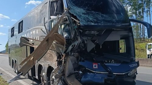 Acidente onibus na BR-040 deixa 31 feridos em Juiz de Fora