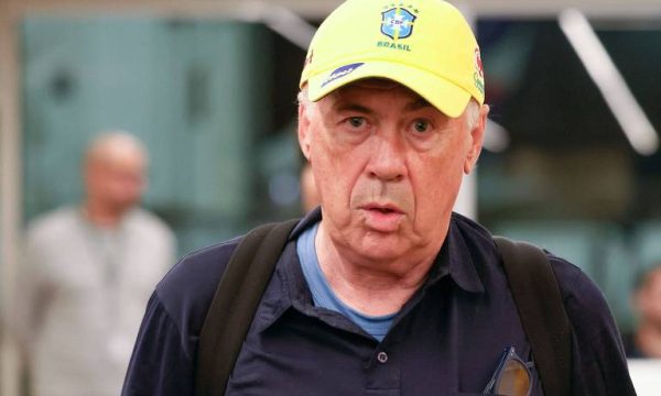 Ancelotti chega ao Brasil para assumir a seleção