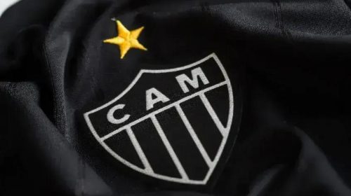 Atlético-MG inicia pré-venda da nova camisa 2 para 2025