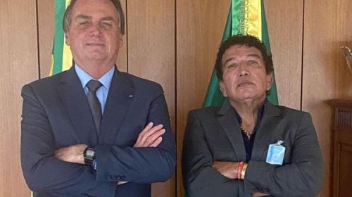 Bolsonaro apoia volta de Magno Malta