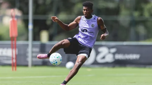 Cassierra fica de fora da lista de relacionados do Atlético-MG