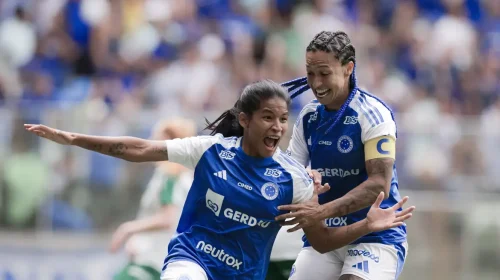 Cruzeiro perde do Palmeiras, mas vai a final do Brasileirão Feminino