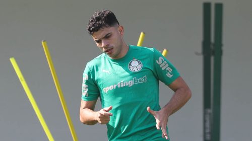 Cruzeiro tem prazo curto para regularizar situação de Bruno Rodrigues