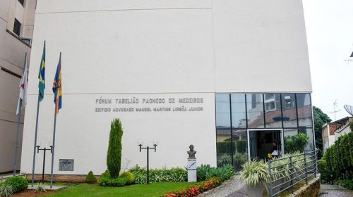 Fórum Tabelião Pacheco de Medeiros, que é a sede da comarca de Muriaé