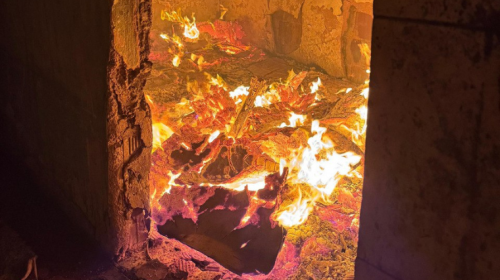 INCÊNDIO EM RESIDÊNCIA É REGISTRADO DURANTE A MADRUGADA EM JUIZ DE FORA