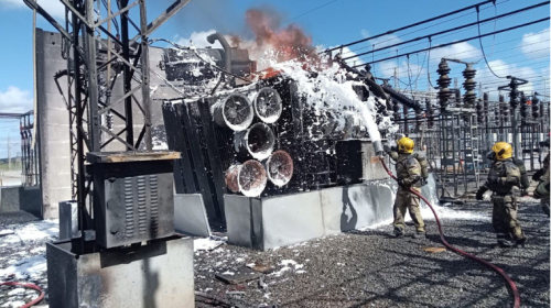 Incêndio atinge subestação da Cemig em Ribeirão das Neves