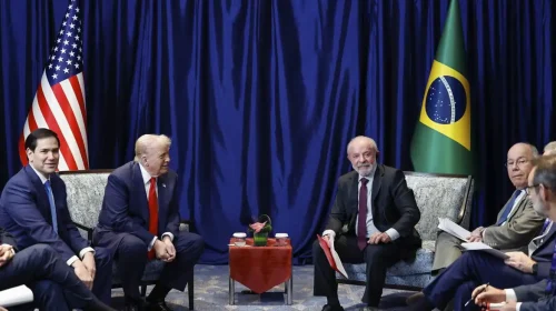 Lula se reuniu com presidente dos Estados Unidos, Donald Trump