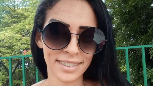 Mulher é morta a facadas dentro de casa em Santa Luzia