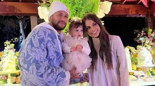 Neymar-defende-Amanda-Kimberlly