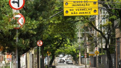 Novas placas eletrônicas de alerta para enchentes vão ser instaladas em BH
