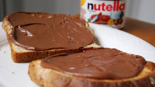 Nutella_for_breakfast_-_Flickr_-_love.jsc