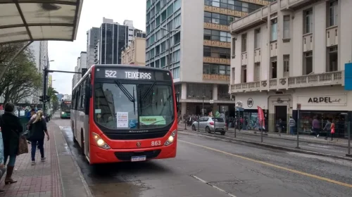 Ônibus em Juiz de Fora, foto de arquivo — Fellype Alberto g1