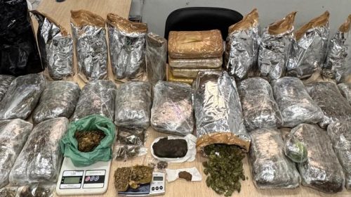 Polícia apreende 20 kg de skunk, 4 carros roubados e prende 5 suspeitos em BH