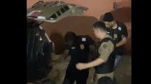 Polícia-apura-uso-de-uniformes-e-distintivos-oficiais-em-ataque-que-deixou-dois-mortos-em-BH