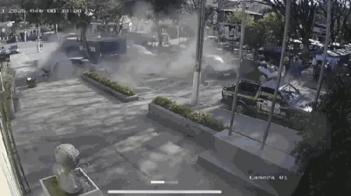 Vídeo mostra acidente com caminhão sem freio que matou duas pessoas na Grande BH