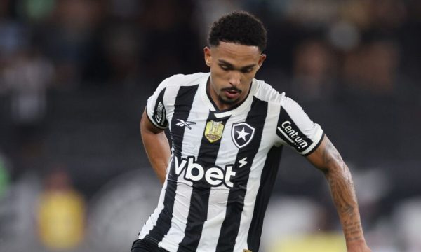 Vitinho, do Botafogo