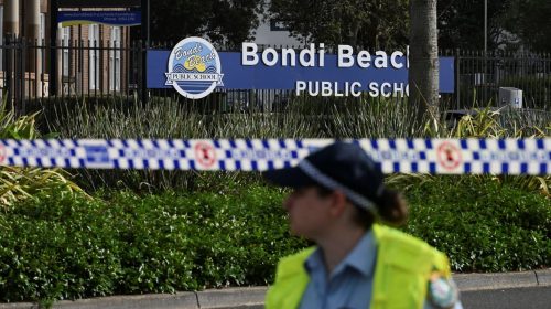 ataque terrorista que aconteceu numa praia da Austrália