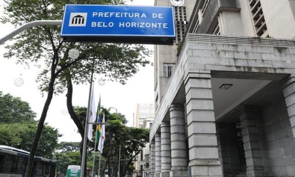fachada da prefeitura de belo horizonte PBH